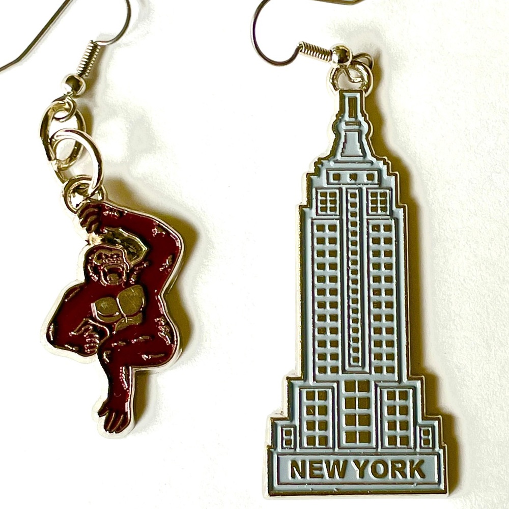 King Kong and the Empire States building New York iconic earrings!! New!!